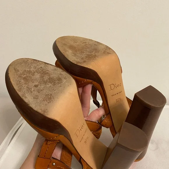 Authentic Dior heels - Picture 10 of 10